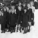 1945-Donna Rue Gill-Jenny Brown-Mary Lou Gill-Elizabeth Viskloff-Enid Clark-Edith Hystrom-Jiyce Brown-Lilly Nord-Rudy Gould-Mary Kalesnikoff-Helen Kalesnikoff